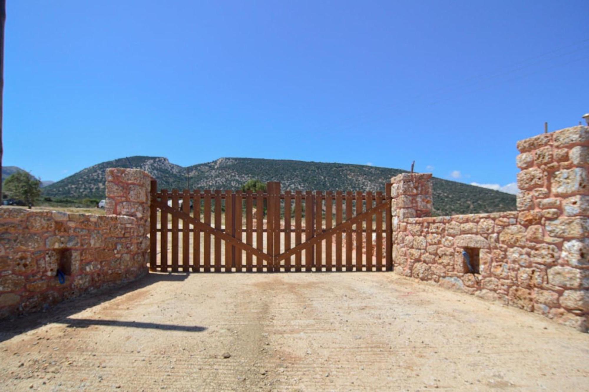 Ligaridia Villa Rouvis With Outdoor Hot Tub מראה חיצוני תמונה
